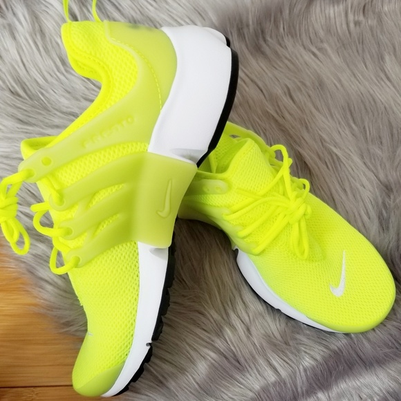 Nike Shoes - Nike Air Presto Sneakers, Volt, Size 6